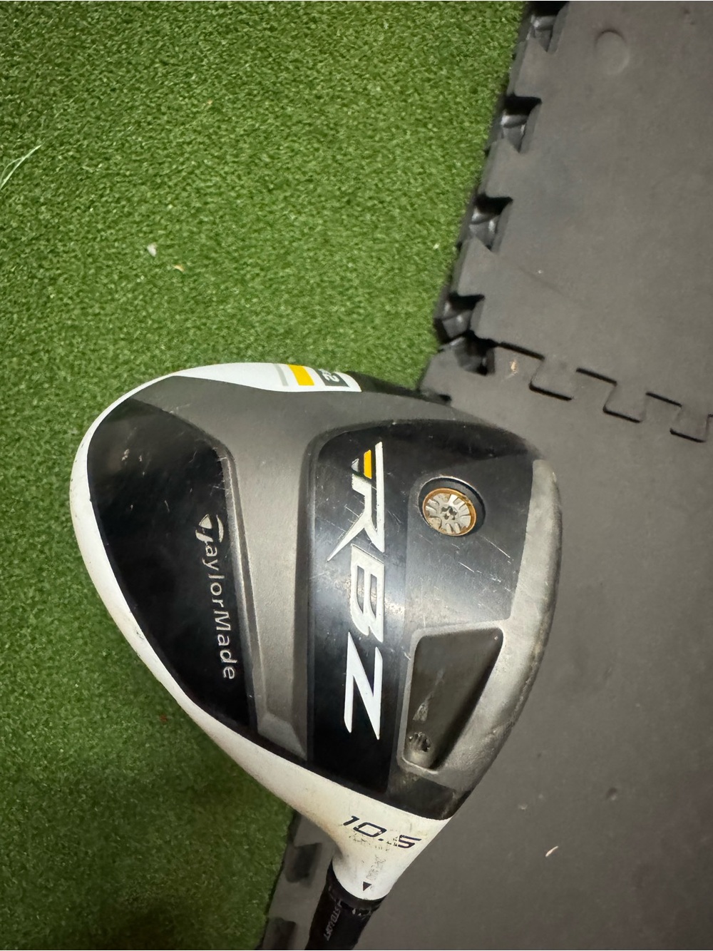 TaylorMade RBZ 10.5° Driver in Black and White